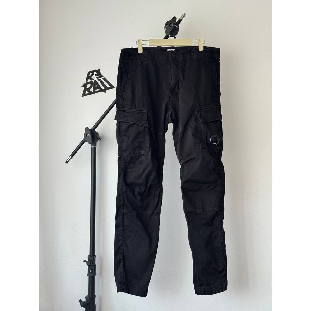 C.P. Company Ergonomic Utility Cargo Pants Lens Detail